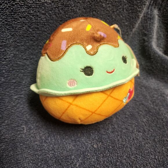 Squishmallow Kellytoy Plush Food Maya The Ice Cream 5" Inch NWT NEW - Picture 3 of 9